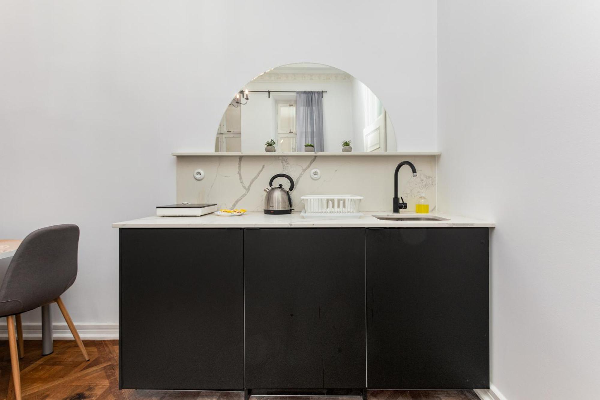 Nowogrodzka 44 By Homeprime Warsaw Exterior photo