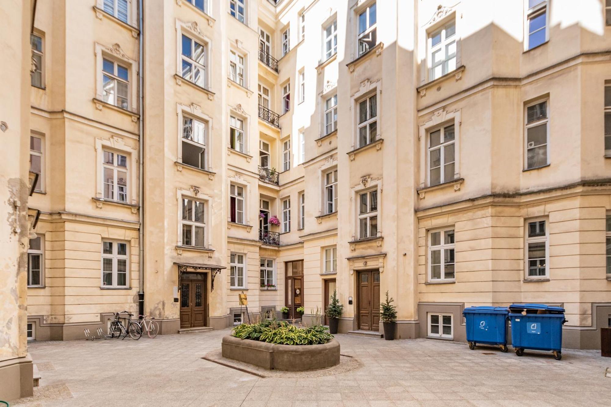 Nowogrodzka 44 By Homeprime Warsaw Exterior photo